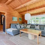 펜션 Authentic Log House Near *