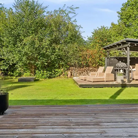 Authentic Log House Near Holiday home Boto By